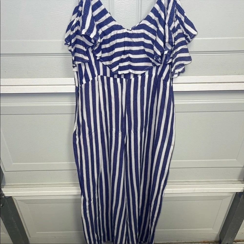 Large Blue & White pinstripe Romper 💙🤍 NWT - Picture 5 of 6